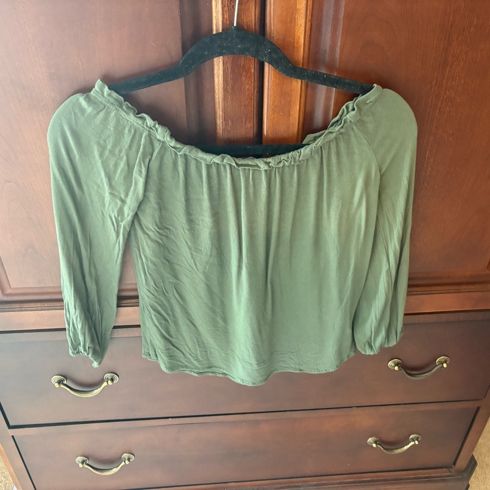 Forever 21 Olive Green Ruffle Blouse - Picture 2 of 2